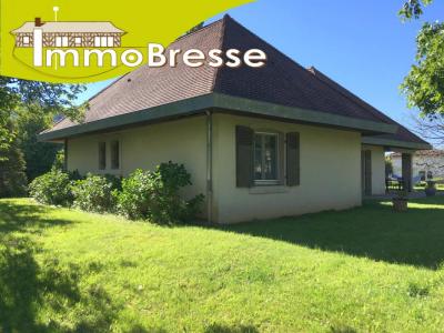 For rent Marboz 4 rooms 120 m2 Ain (01851) photo 0