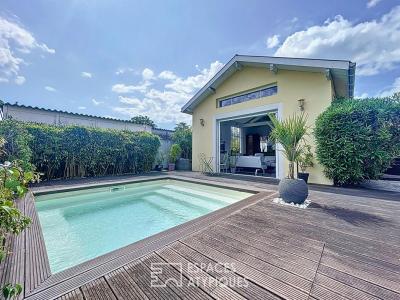 For sale Villenave-d'ornon 4 rooms 128 m2 Gironde (33140) photo 0