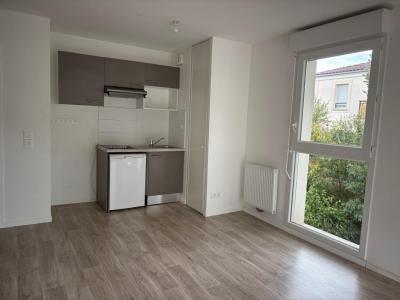 For sale Fargues-saint-hilaire 2 rooms 43 m2 Gironde (33370) photo 1