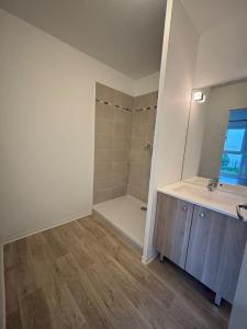 For sale Fargues-saint-hilaire 2 rooms 43 m2 Gironde (33370) photo 4