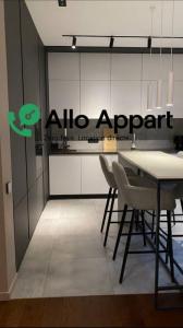 For rent Paris-17eme-arrondissement 2 rooms 44 m2 Paris (75017) photo 3