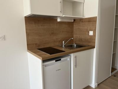 For rent Chateau-d'olonne 1 room 31 m2 Vendee (85180) photo 1