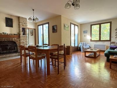 Acheter Maison Ruffec 122995 euros