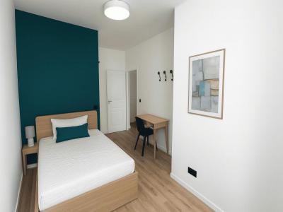 For rent Paris-17eme-arrondissement 18 rooms 359 m2 Paris (75017) photo 3
