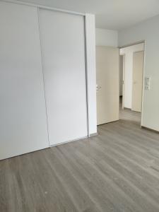 For rent Vernaison 4 rooms 82 m2 Rhone (69390) photo 2