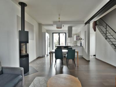 For sale CENTRE VILLE 4 rooms 86 m2 Maine et loire (49300) photo 2