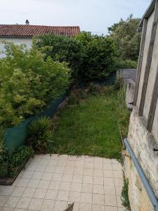 For sale 4 rooms 68 m2 Deux sevres (79270) photo 2