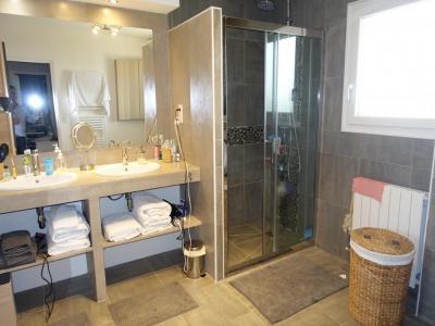 For sale RSIDENTIEL CALME 5 rooms 142 m2 Herault (34150) photo 4