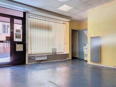 Louer Local commercial 96 m2 Wasselonne