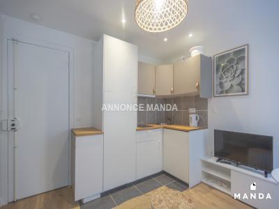 For rent Paris-18eme-arrondissement 1 room 15 m2 Paris (75018) photo 2
