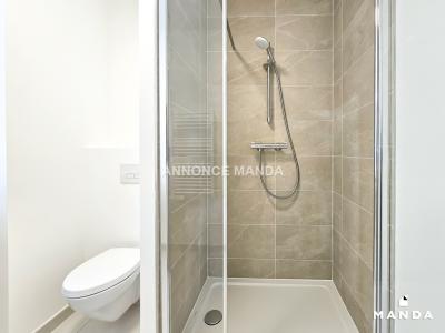 For rent Puteaux 2 rooms 49 m2 Hauts de Seine (92800) photo 1