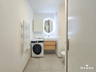 For rent Puteaux 2 rooms 49 m2 Hauts de Seine (92800) photo 2