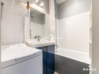 For rent Paris-18eme-arrondissement 2 rooms 28 m2 Paris (75018) photo 4