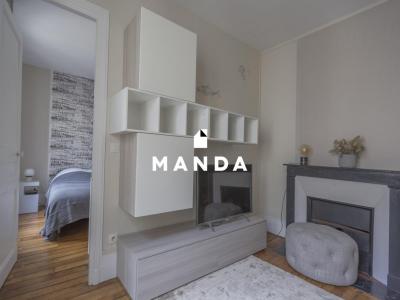 Acheter Appartement 28 m2 Paris-18eme-arrondissement