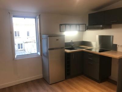 For rent Bordeaux 2 rooms 35 m2 Gironde (33000) photo 0
