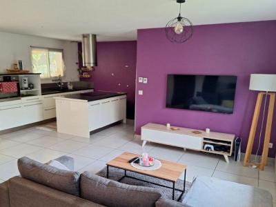 For rent Saint-jean-d'illac 4 rooms 95 m2 Gironde (33127) photo 1