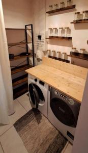 For rent Saint-jean-d'illac 4 rooms 95 m2 Gironde (33127) photo 2