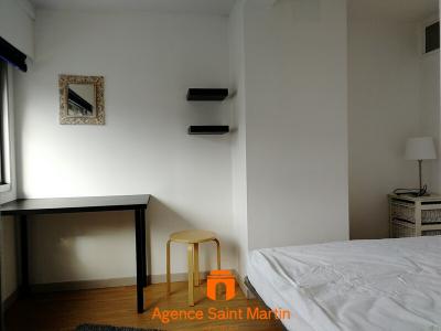 Louer Appartement 46 m2 Ancone