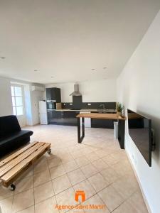 Annonce Location 2 pices Appartement Ancone 26