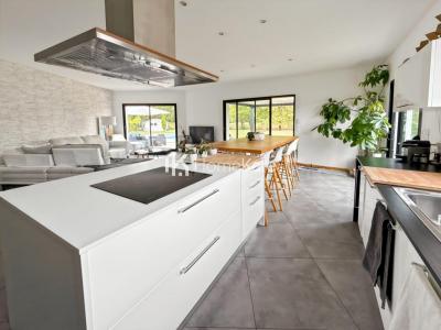 For sale Saint-selve 5 rooms 150 m2 Gironde (33650) photo 2