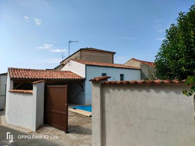 Acheter Maison 207 m2 Saint-hilaire-de-villefranche