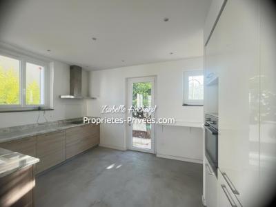 Louer Maison Toulon 2190 euros