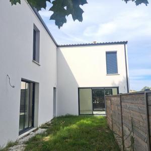 For sale Saint-jean-d'illac 4 rooms 95 m2 Gironde (33127) photo 1