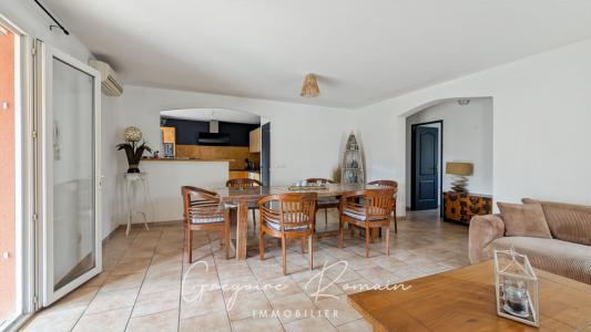 For sale Miramas 4 rooms 100 m2 Bouches du Rhone (13140) photo 2
