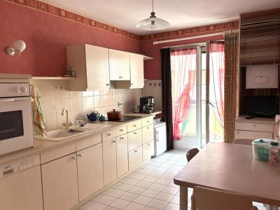 For sale Saint-etienne 3 rooms 79 m2 Loire (42100) photo 2