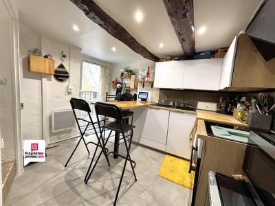 For sale Pezenas 3 rooms 55 m2 Herault (34120) photo 2