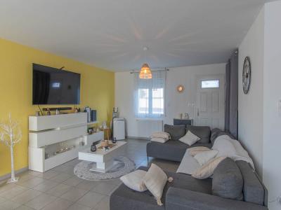For sale Vierzon 5 rooms 92 m2 Cher (18100) photo 3