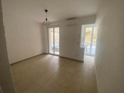 Annonce Location Appartement Salon-de-provence 13