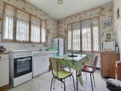 For sale Vals-les-bains 4 rooms 75 m2 Ardeche (07600) photo 1