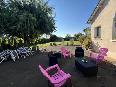 For sale Saint-maixent-l'ecole 7 rooms 167 m2 Deux sevres (79400) photo 1