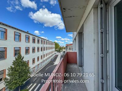 For sale Clermont-ferrand 3 rooms 60 m2 Puy de dome (63000) photo 2