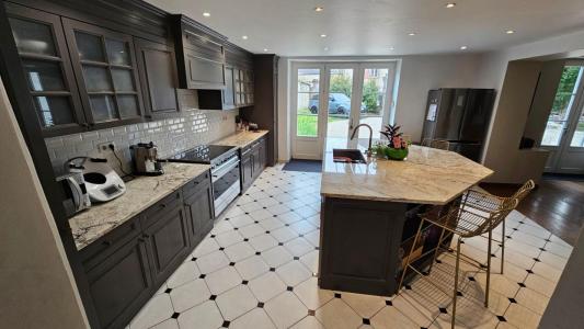 For sale Houdan 8 rooms 198 m2 Yvelines (78550) photo 3
