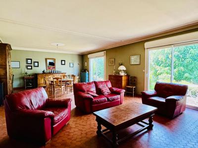 Acheter Maison 228 m2 Bain-de-bretagne