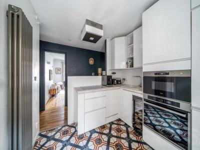 For sale Paris-15eme-arrondissement 3 rooms 61 m2 Paris (75015) photo 2