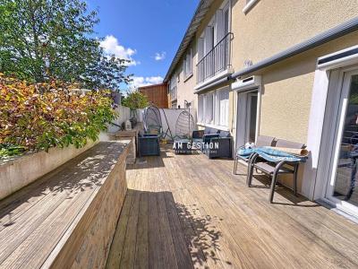 For sale Limoges 5 rooms 104 m2 Haute vienne (87000) photo 2