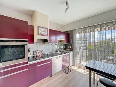 For sale Limoges 5 rooms 108 m2 Haute vienne (87000) photo 3