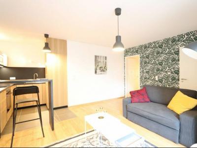 For rent Paris-14eme-arrondissement 2 rooms 47 m2 Paris (75014) photo 1