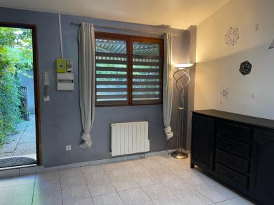 For rent Maisons-alfort 1 room 24 m2 Val de Marne (94700) photo 2