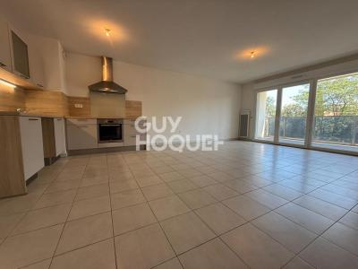 For sale Perpignan 3 rooms 66 m2 Pyrenees orientales (66000) photo 1