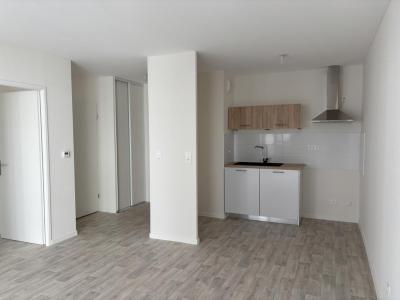 For rent Dijon 2 rooms 41 m2 Cote d'or (21000) photo 2
