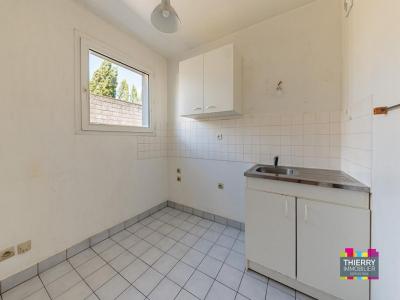 For sale Nantes 2 rooms 46 m2 Loire atlantique (44000) photo 2