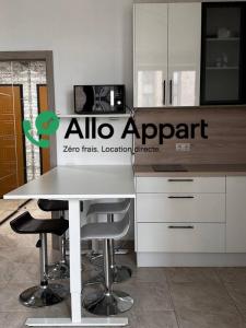 For rent Lyon-7eme-arrondissement 1 room 25 m2 Rhone (69007) photo 4