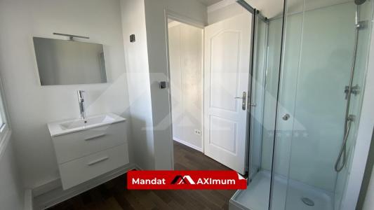 Louer Local commercial 50 m2 Saint-andre