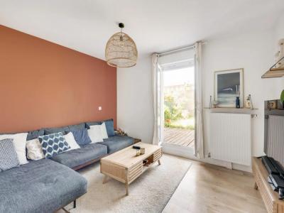 For sale Saint-denis 4 rooms 92 m2 Seine saint denis (93200) photo 2