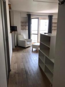 For rent Paris-13eme-arrondissement 1 room 34 m2 Paris (75013) photo 2