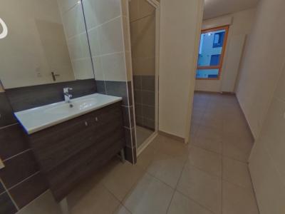 For rent Lyon-8eme-arrondissement 2 rooms 37 m2 Rhone (69008) photo 4